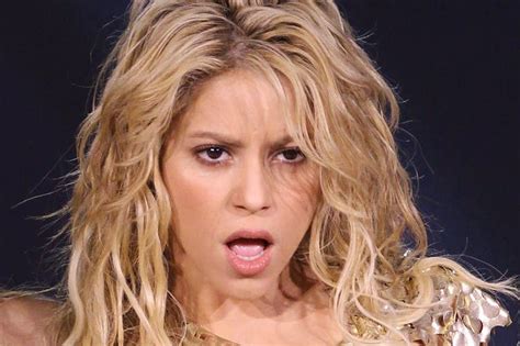 Shakira Nude: Porn Videos & Sex Tapes @ xHamster